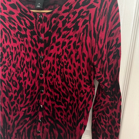 White House Black Market Red and Black Animal Print Cardigan - Picture 2 of 5